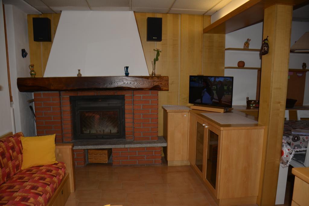 Casa Gibiseo Apartment เบลลาโน ภายนอก รูปภาพ
