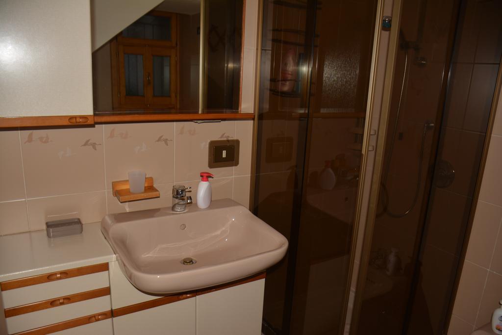 Casa Gibiseo Apartment เบลลาโน ภายนอก รูปภาพ